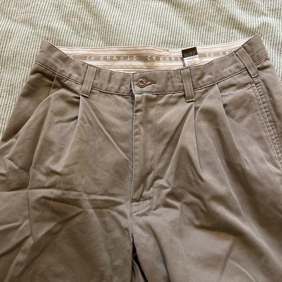 Calvin Klein Khaki Trousers W31 - Picture 3 of 9